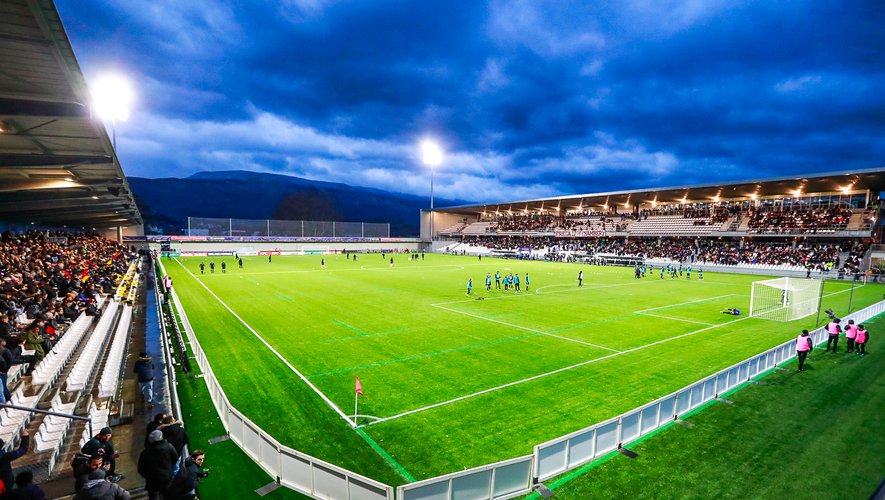 Le stade de Chambéry qui accueillera la finale de Nationale