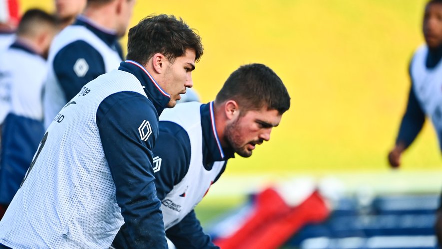 Antoine Dupont et Grégory Alldritt lors d'un entraînement de l'équipe de France
