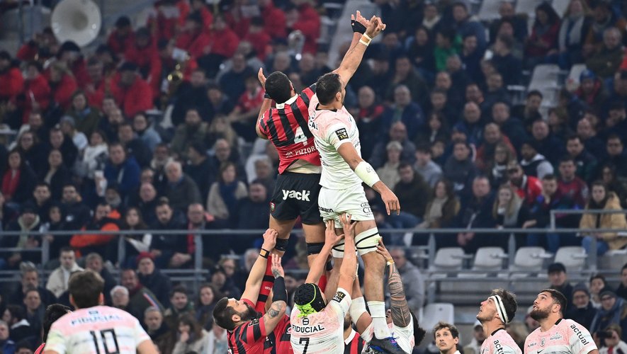 Top 14 – ‘He tickled us quite a bit on the touchline’: Toulouse youngster takes on aerial challenge against Toulon