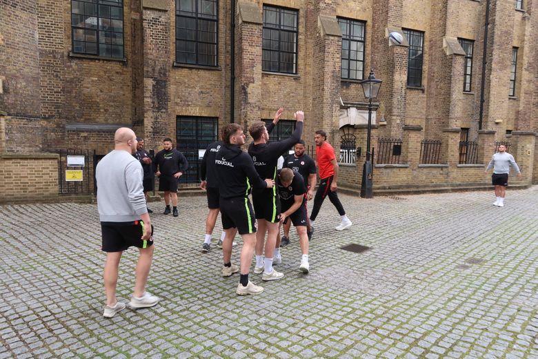 Les Toulousains répètent leurs touches au matin de la finale.