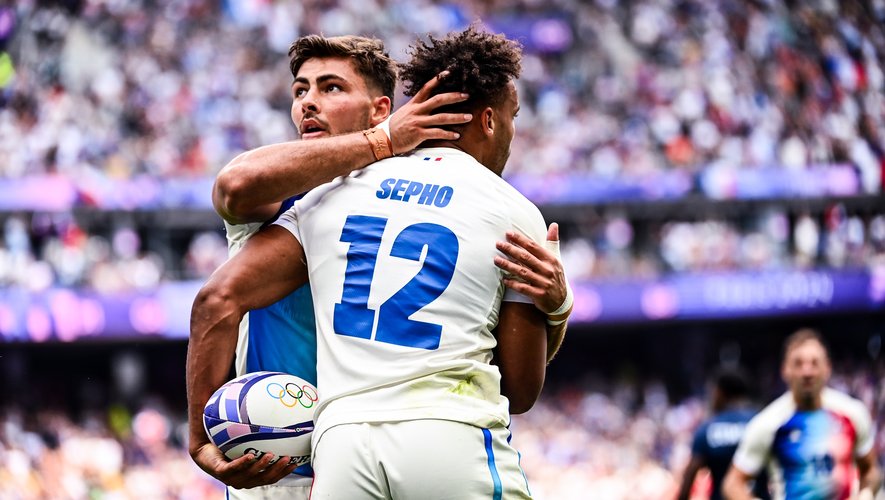 L'équipe de France masculine de rugby à 7 s'arrache contre l'Uruguay se qualifie en quart de finale