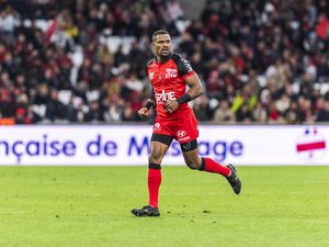 Matches amicaux Top 14 - Toulon cadenasse Clermont à Issoire et valide sa préparation