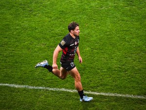 Top 14 – Toulouse fête le retour d’un Antoine Dupont royal en se bonifiant face à Clermont