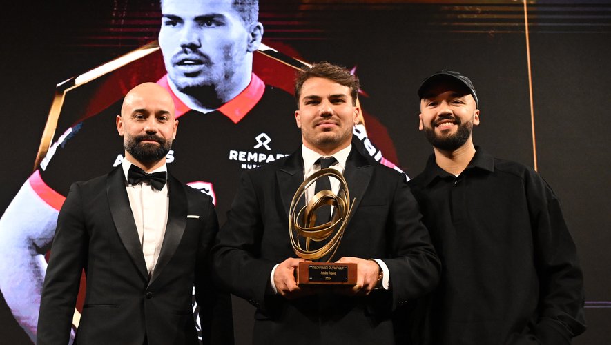 Oscars Midol – Antoine Dupont une nouvelle fois sacré : "Ça prouve que  j'arrive à maintenir mon niveau de performance" - rugbyrama.fr