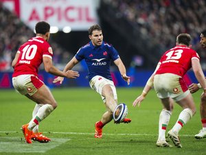 https://images.rugbyrama.fr/api/v1/images/view/67a731d734b76250a078384b/standard/image.jpg?v=20