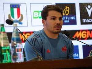 Italie – France 6 Nations 2025 – "Soit on baissait la tête, soit on se révoltait", Antoine Dupont revient sur le large succès des Bleus