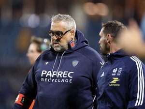 Top 14 – Christophe Urios (Clermont) : “C’est un miracle qu’on soit à un point de la sixième place”