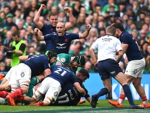 6 Nations 2025 - Antoine Dupont sorti prématurément, le banc en 7-1 renverse tout... Les cinq moments forts d'un Irlande - France déjà culte
