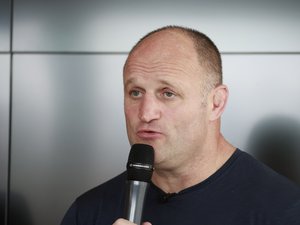 XV de France – Entretien. "La data est importante, mais l’humain supplante tout", William Servat se confie longuement après la victoire dans le 6 Nations 2025