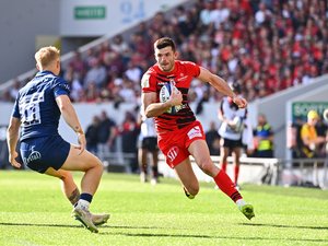 https://images.rugbyrama.fr/api/v1/images/view/681de346e2d53326e3065a96/standard/image.jpg?v=3