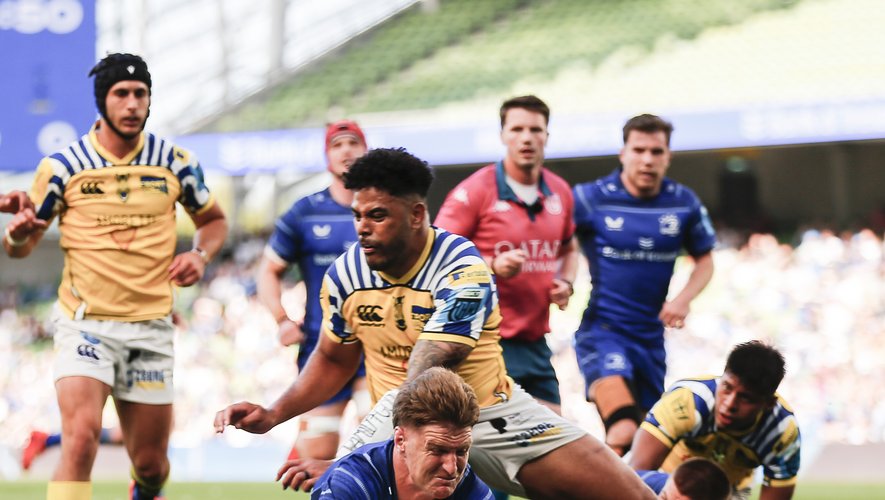 Jordie Barrett a été l’homme fort du Leinster dans la large victoire face à Parme (76-5)