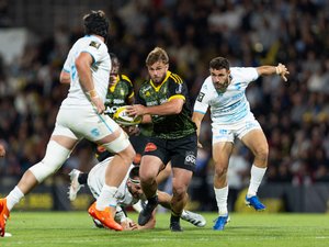 https://images.rugbyrama.fr/api/v1/images/view/682a4942b5ef255a820c1aa1/standard/image.jpg?v=5