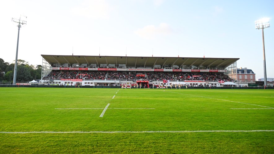 Biarritz rétrogradé en Nationale et sanctionné d'un retrait de points