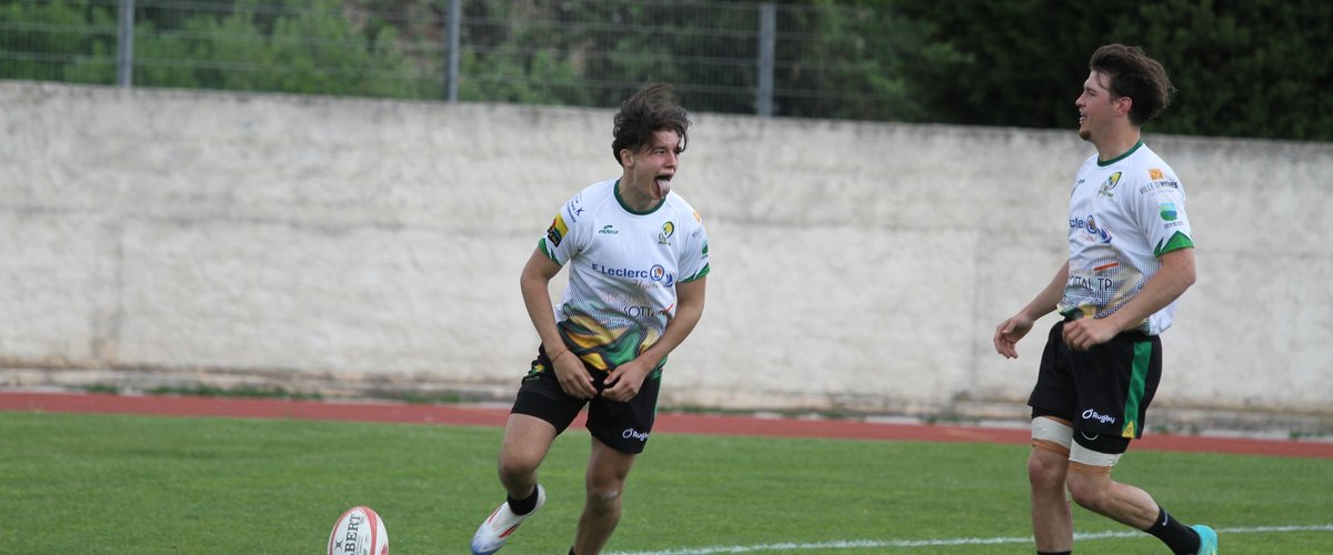 La belle histoire amateur – La France est contre nous : critiqué, Hyères-Carqueiranne de la descente aux enfers au titre national ?