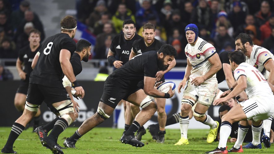 Maillots & produits officiels 2024/25 des All Blacks ! | House of Rugby Maillots & produits officiels 2024/25 des All Blacks ! | House of Rugby