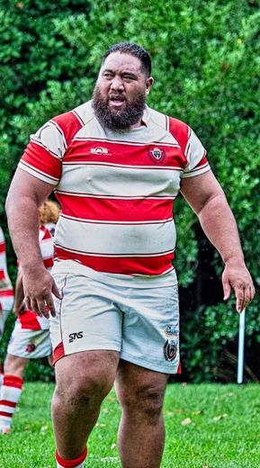 Faumuina sous les couleurs de son club de la banlieue sud d’Auckland avec lequel il rejoue à plus de 38 ans
