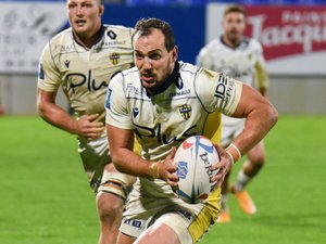 Pro D2 - "On ne veut laisser personne détruire ce qu’on construit" : Nevers balaye Aurillac d'un simple revers