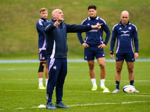 XV de France - "C’est encore une cicatrice pour tout le monde" : Patrick Arlettaz revient sur le traumatisme de la Coupe du monde 2023