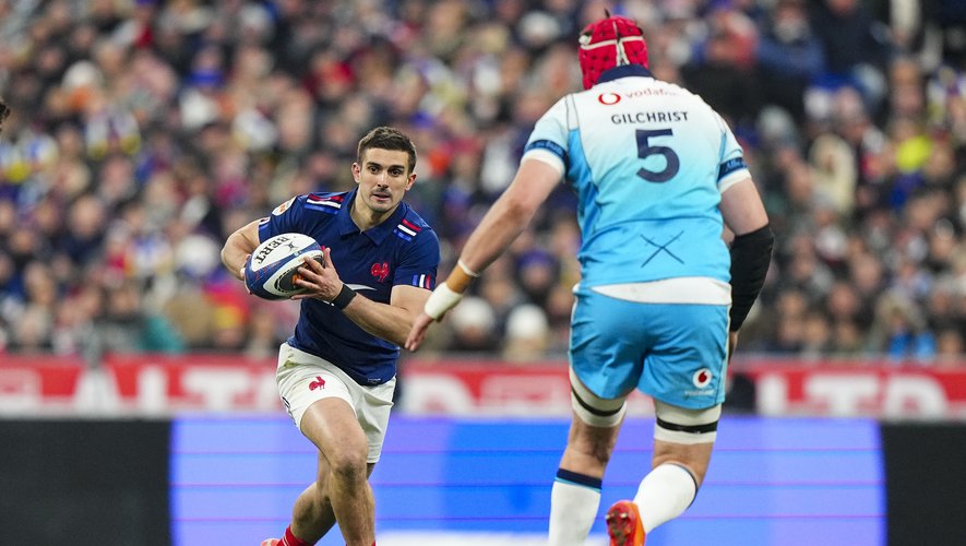 Tournée d’automne 2025 – Thomas Ramos (XV de France) au fond du terrain ...