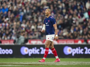 Tournée d'automne 2025 – Quiz : tous les partenaires de Gaël Fickou (XV de France) au centre en équipe de France