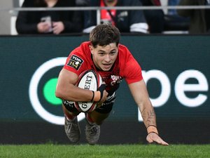 Vidéo. Top 14 – Revivez l’essai de Mathis Ferté lors du large succès de Toulon face à La Rochelle
