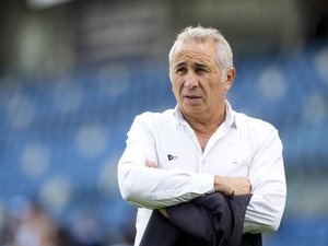 Exclusif - “Des clubs ont décidé de couper des têtes pour moins que ça” : les messages forts de Philippe Tayeb sur les tensions à Bayonne