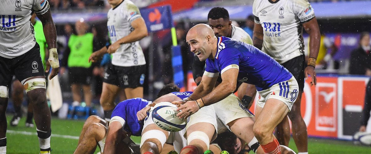 France – Fidji – "À 21-0, on s’est mis des ballons dans la tête", déplore Maxime Lucu après la victoire des Bleus