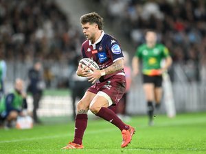 Top 14 - Matthieu Jalibert titulaire, Émilien Gailleton sur le banc : les compositions d'UBB - Pau