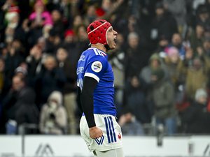 France-Australie. Deux essais, deux offrandes à Nicolas Depoortere : la fusée Louis Bielle-Biarrey (XV de France) a redécollé contre l’Australie