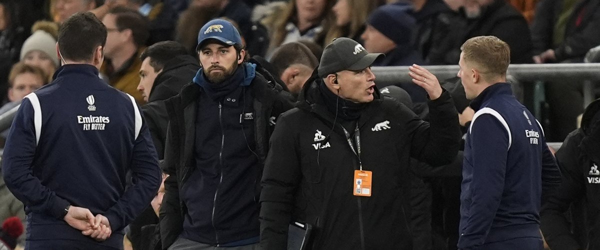 Tournée d’automne 2025 – "Il m’a répondu : "Va te faire foutre."" : Felipe Contepomi et Tom Curry s’écharpent après la blessure de Juan Cruz Mallia