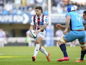 Vidéo. Top 14. Bordeaux-Bègles - L'improbable geste de Matthieu Jalibert... dans son en-but !