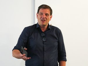 XV de France - Nombre de matchs limité en plus de congés obligatoires : comment la FFR veut protéger les "Premium" avant novembre