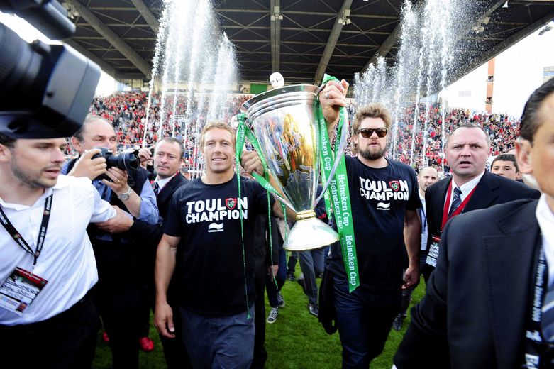 Quelques-uns des monstres sacrés couronnés avec Toulon, Johnny Wilkinson et Joe Van Niekerk.
