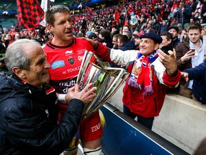 Transferts de légende - "Il allait chasser le sanglier au couteau" : Bakkies Botha au RCT : d’un transfert contesté à icône de Mayol