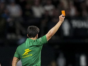 Top 14 / Pro D2 - "Personnellement, je ne vois pas la plus-value qu'apporte le carton orange", juge Mathieu Raynal, le patron de l’arbitrage du rugby français