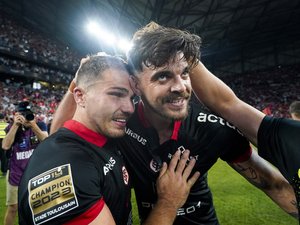 Top 14 – Depuis quand Antoine Dupont et Romain Ntamack (Toulouse) n’ont-ils pas été associés à la charnière ?