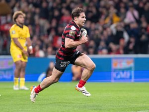 Top 14 - Antoine Dupont (Toulouse) évoque son retour en forme : "Je pense n’avoir jamais travaillé aussi dur et aussi longtemps de ma vie"