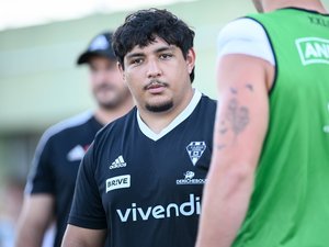 Pro D2 - "Soixante points pour une première, ça restera un bon souvenir" : Simoté Moala (Brive), comme dans un rêve