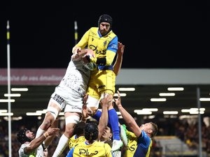 Pro D2 – "Ce qui s’est passé ce soir, ça nous pendait au nez, et là on a pris une grande claque" : Julien Kazubek, réagit à la lourde défaite de Nevers