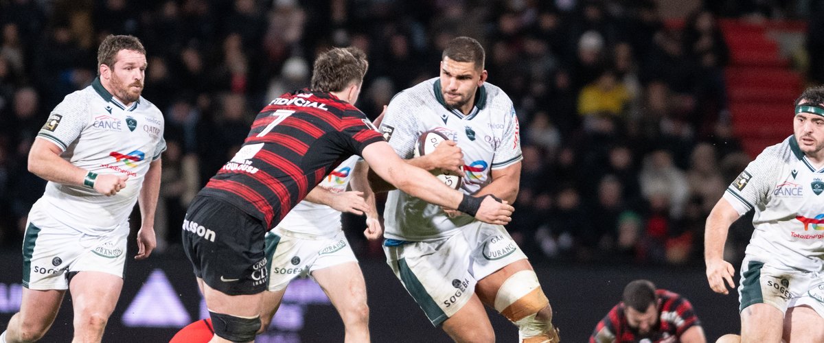 Top 14 – "Nous n’avons pas été au niveau sur les ballons portés", détaille Jimi Maximin après la déroute de Pau à Toulouse