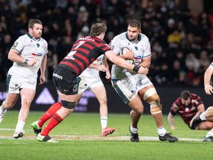 Top 14 – "Nous n’avons pas été au niveau sur les ballons portés", détaille Jimi Maximin après la déroute de Pau à Toulouse