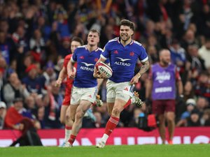 Tournoi des 6 Nations - "France déjà sacrée", "Jalibert magistral", "poésie tricolore" : la revue de presse étrangère après Galles - France