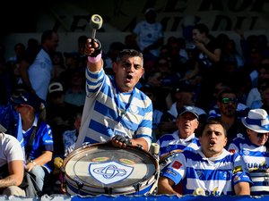 Dossier - "Tambour battant" : Carlos, supporter emblématique du Castres olympique