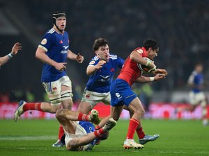 France – Italie – "J’espère qu’il ne s’agira que d’une acromio" : Ange Capuozzo est sorti touché à l’épaule contre les Bleus