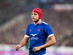 France – Italie. "On a l’habitude de jouer avec deux ouvreurs, et on s’est retrouvés à trois ailiers…" : Louis Bielle-Biarrey analyse la victoire des Bleus