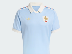 XV de France – Hugo Ekitike, Djibril Cissé, Antoine Dupont… Du beau monde pour présenter le nouveau maillot des Bleus avec lequel ils affronteront l’Angleterre