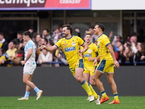 Top 14 - Porté par un excellent Harry Plummer, Clermont corrige l'Aviron bayonnais