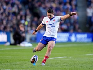 Tournoi des 6 Nations – "On a trop subi, on a pris une petite leçon de rugby" : Thomas Ramos lucide après la défaite des Bleus en Écosse