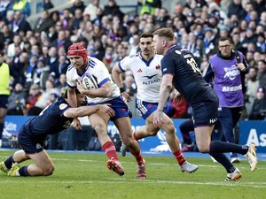 Tournoi des 6 Nations – Grosse audience pour TF1 : plus d’un téléspectateur sur deux a regardé la défaite du XV de France en Écosse