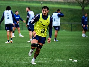 Tournoi des 6 Nations - Basket jusqu'à 19 ans, révélation tardive, famille d'internationaux... Cinq choses à savoir sur Temo Matiu, avant sa première avec le XV de France face à l'Angleterre